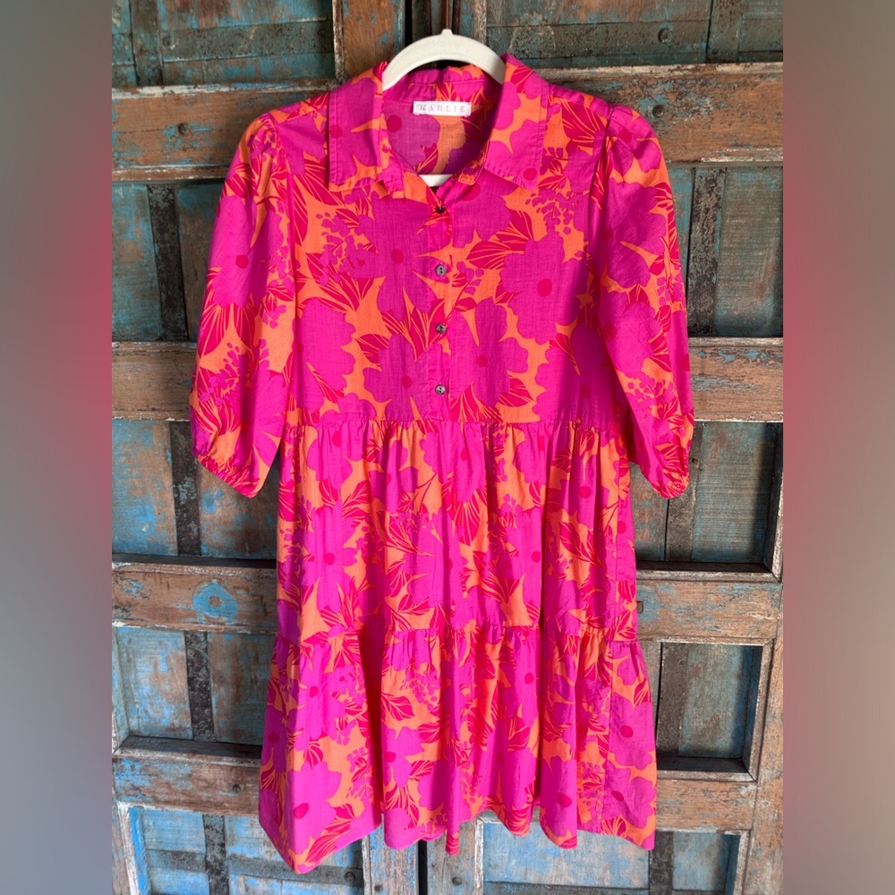 Floral tropical puff sleeve dress